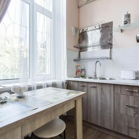 Appartement Opposite Shevchenko Park *