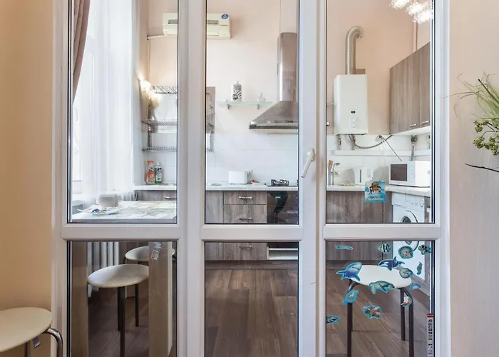 Opposite Shevchenko Park Apartment Odesa